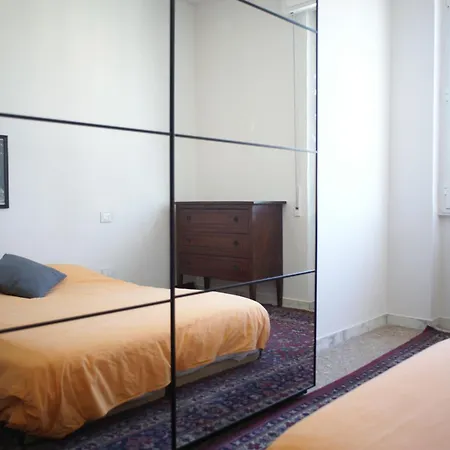 Corridoni 60 Apartment *